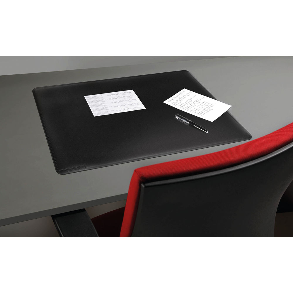 Durable Black 530 x 400mm Contoured Edge Desk Mat