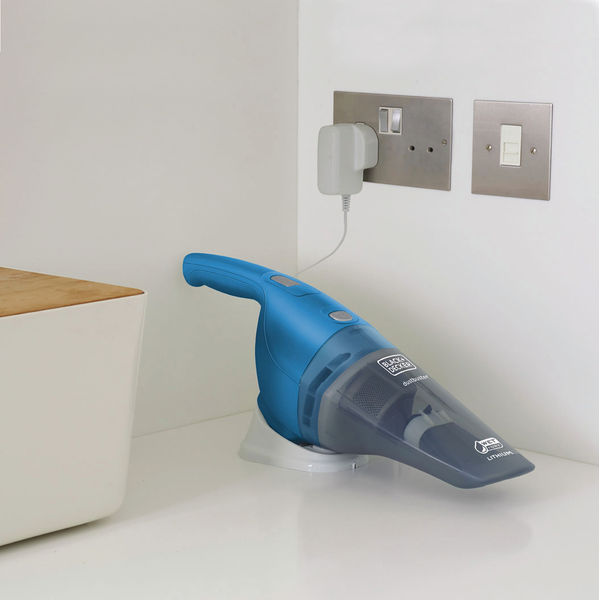 Black and Decker Wet and Dry Cordless Dustbuster 7.2V WDB215WA