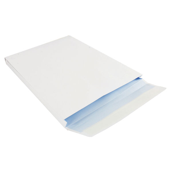 Q-Connect C4 Envelopes Window Gusset Peel and Seal 120gsm White (125 Pack) KF02891