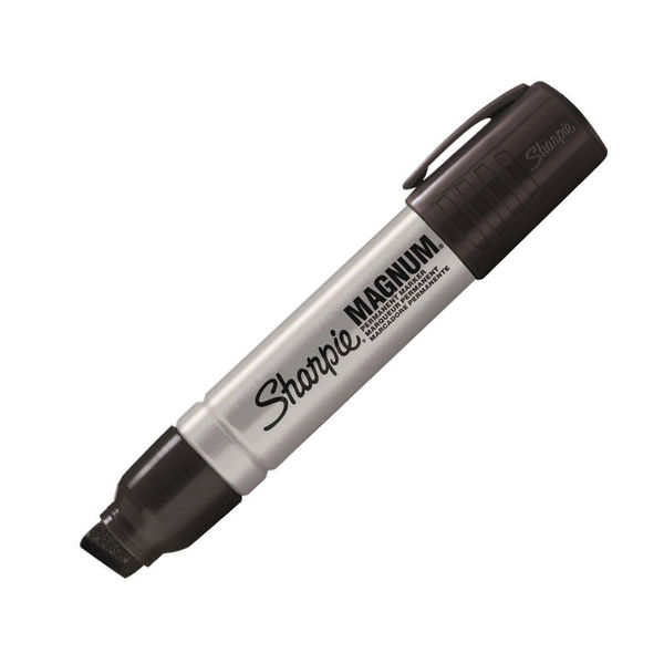 Sharpie Magnum Permanent Marker Extra Large Chisel Tip Black (12 Pack) S0949850