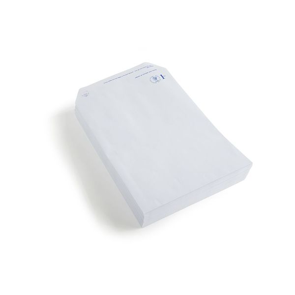 1st Class White C4 Plain Prepaid Envelopes (Pack of 100)