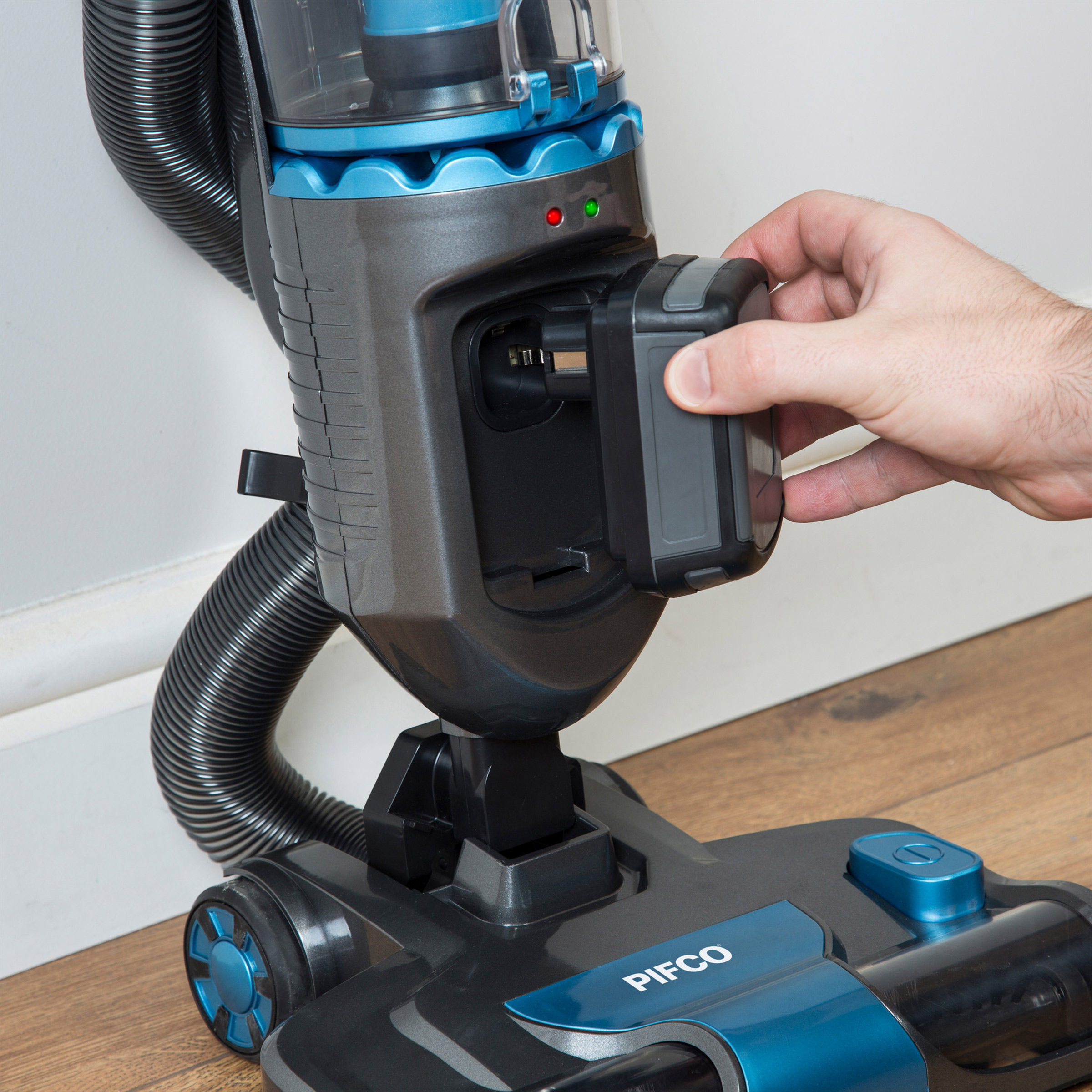 Toolstop Pifco P28038 Cordless 22V Rechargable Upright Vacuum Cleaner 170W