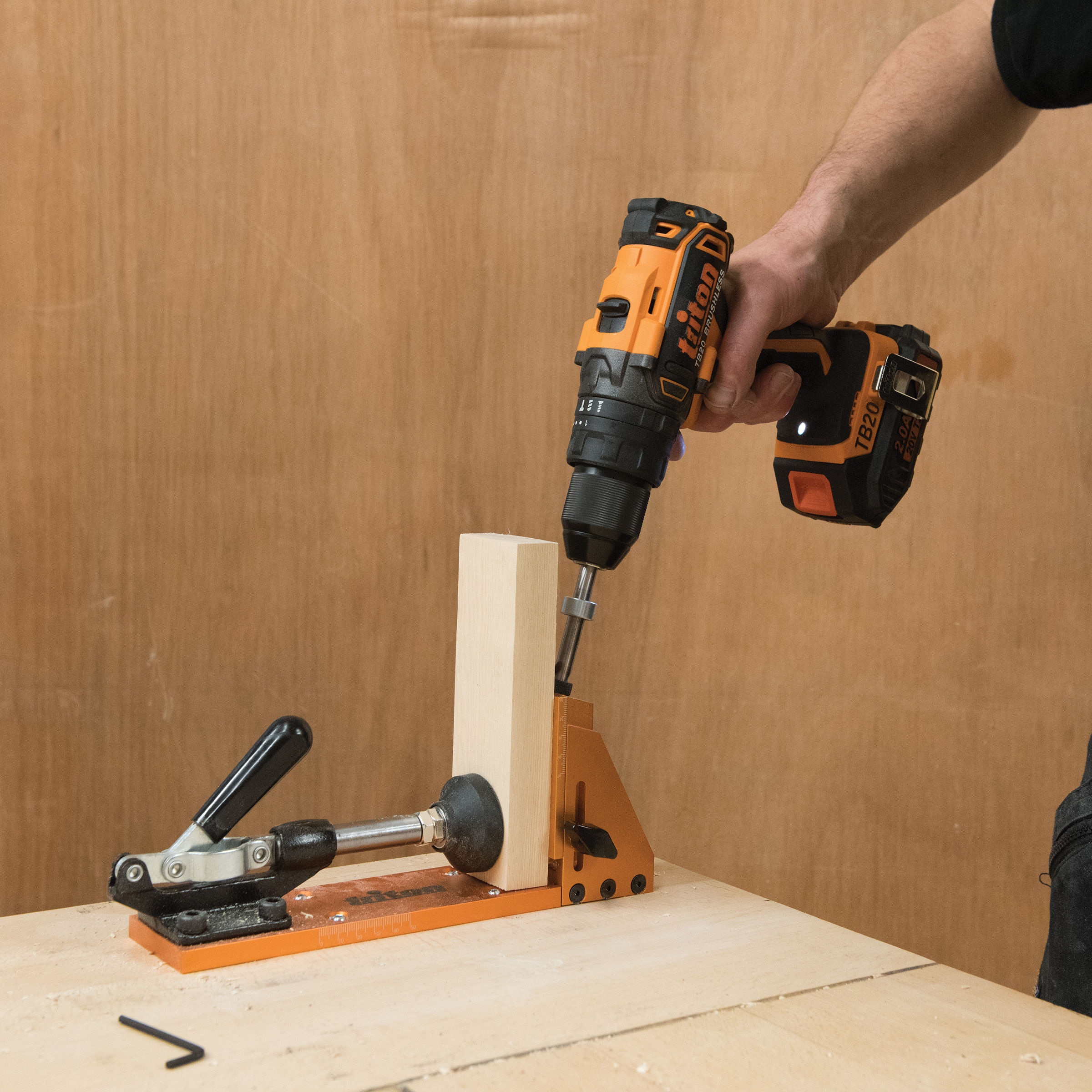 Toolstop Triton 301392 Clamping PocketHole Jig (8 Piece)