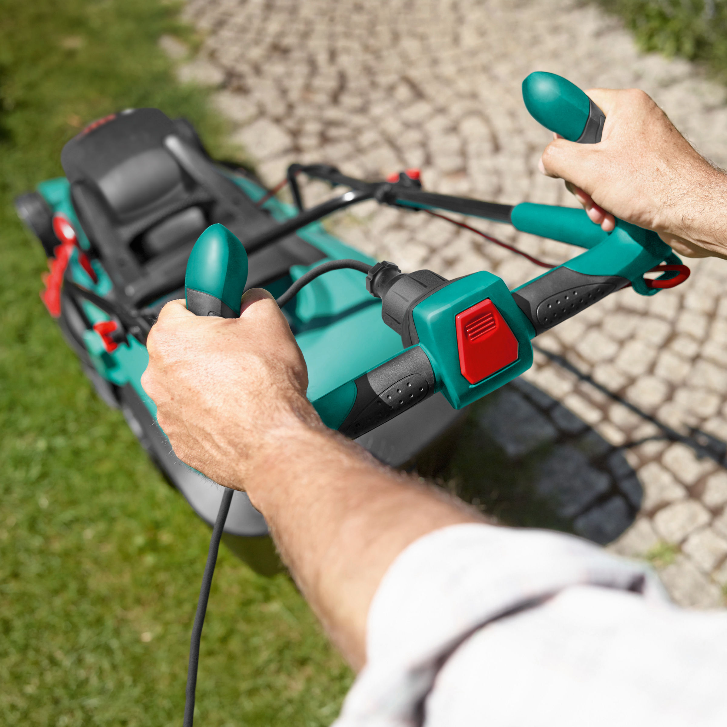 Toolstop Bosch Rotak 37 Ergoflex Electric Rotary Lawnmower ...