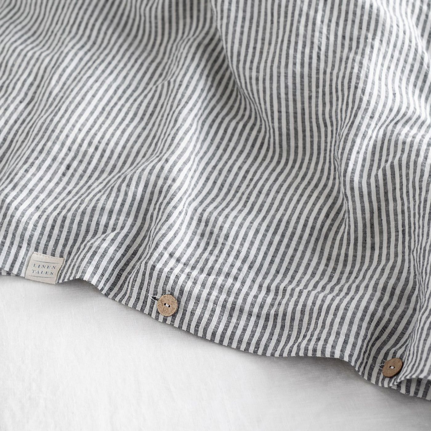 Thin Black Stripe Washed Linen Bed Set | Bombinate