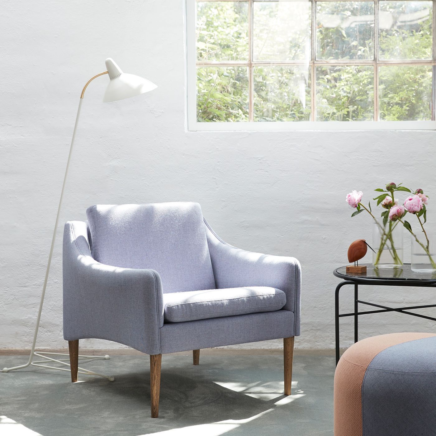 Soft Violet Mr. Olsen Lounge Chair | Bombinate