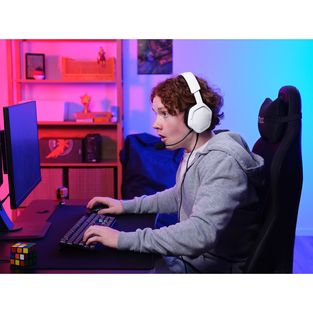 GXT492W CARUS HEADSET WHITE