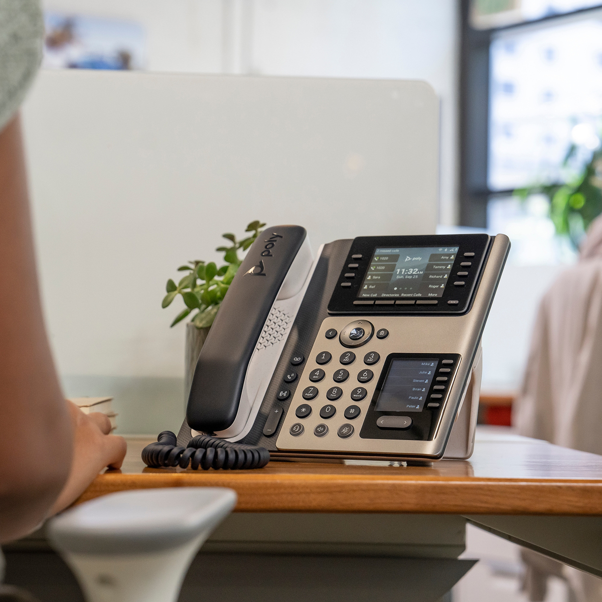 Edge E400 IP Phone