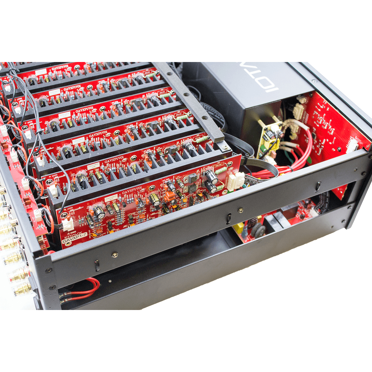 7-Channel Class AB Power Amplifier