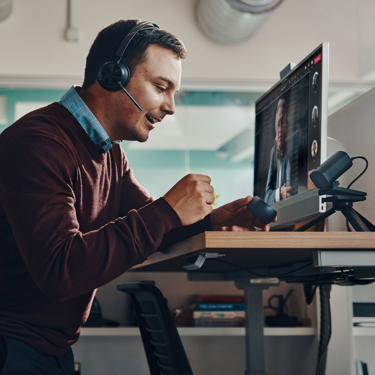 Voyager Focus 2 UC Usb-C Retail