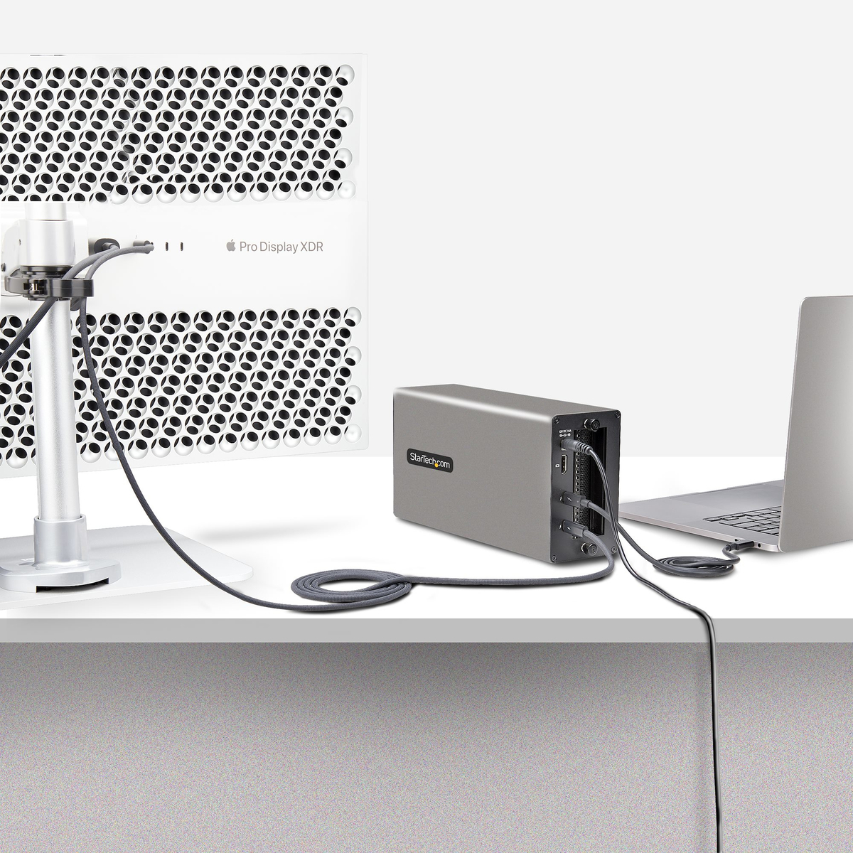 Thunderbolt 3 PCIe Enclosure Box