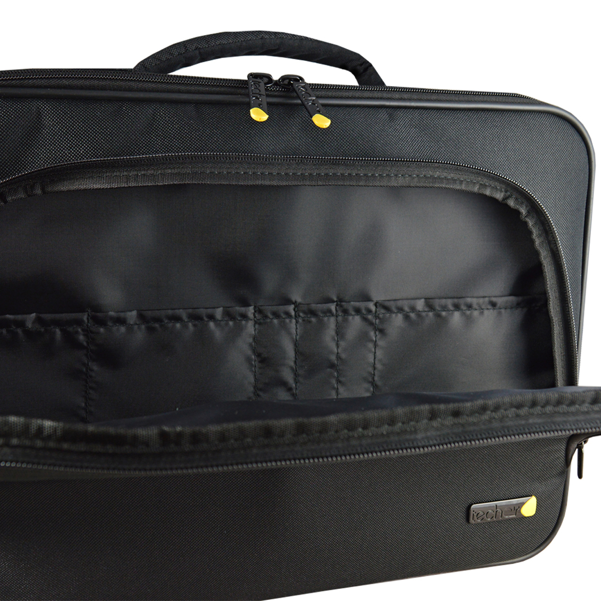 Classic Clam Case 15.6 Black