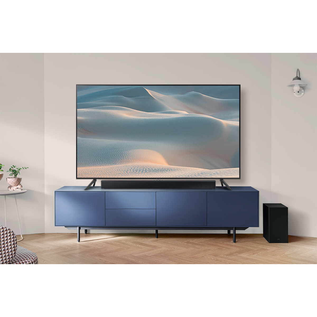 C400 Soundbar with 4 speakers