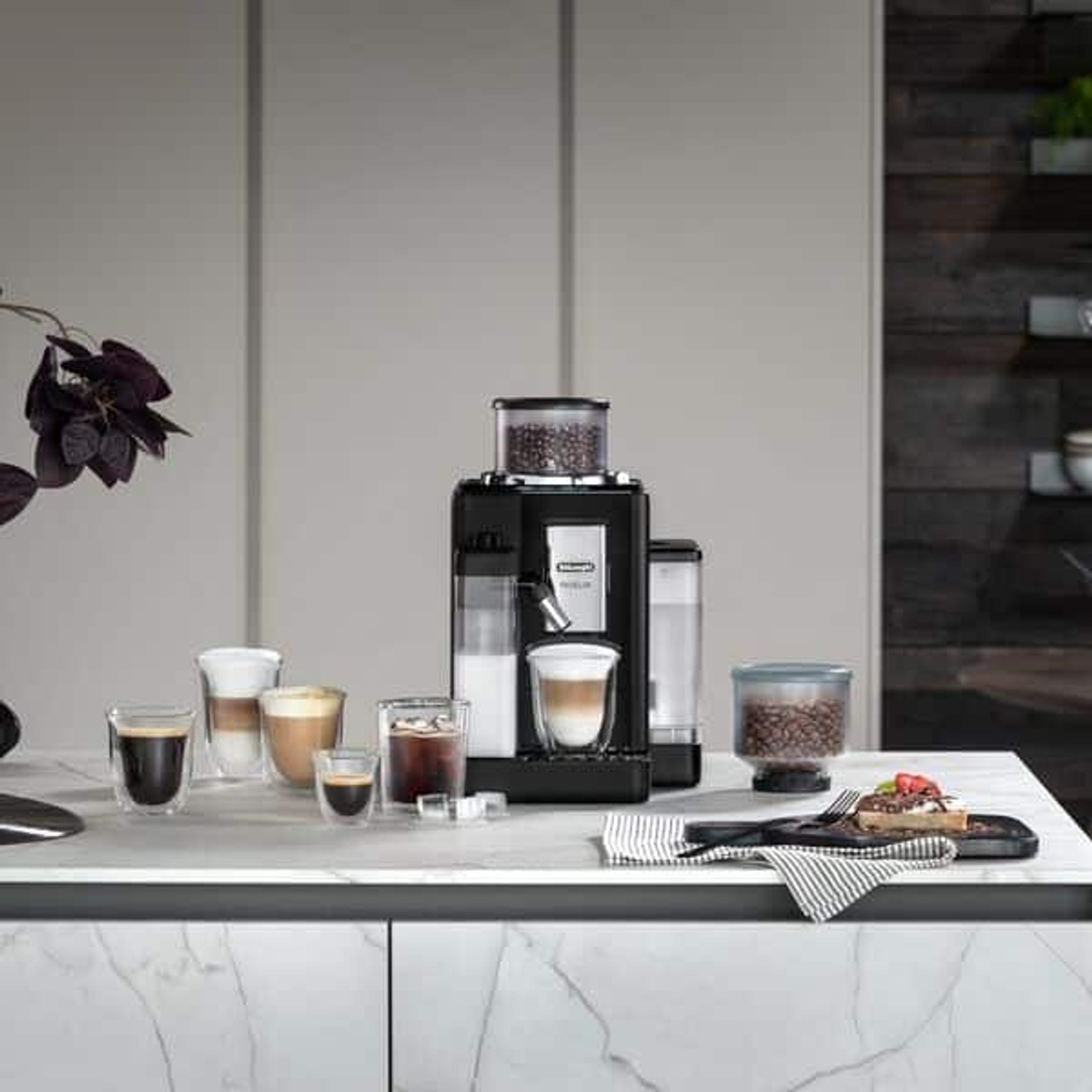 Rivelia Coffee Machine - Black