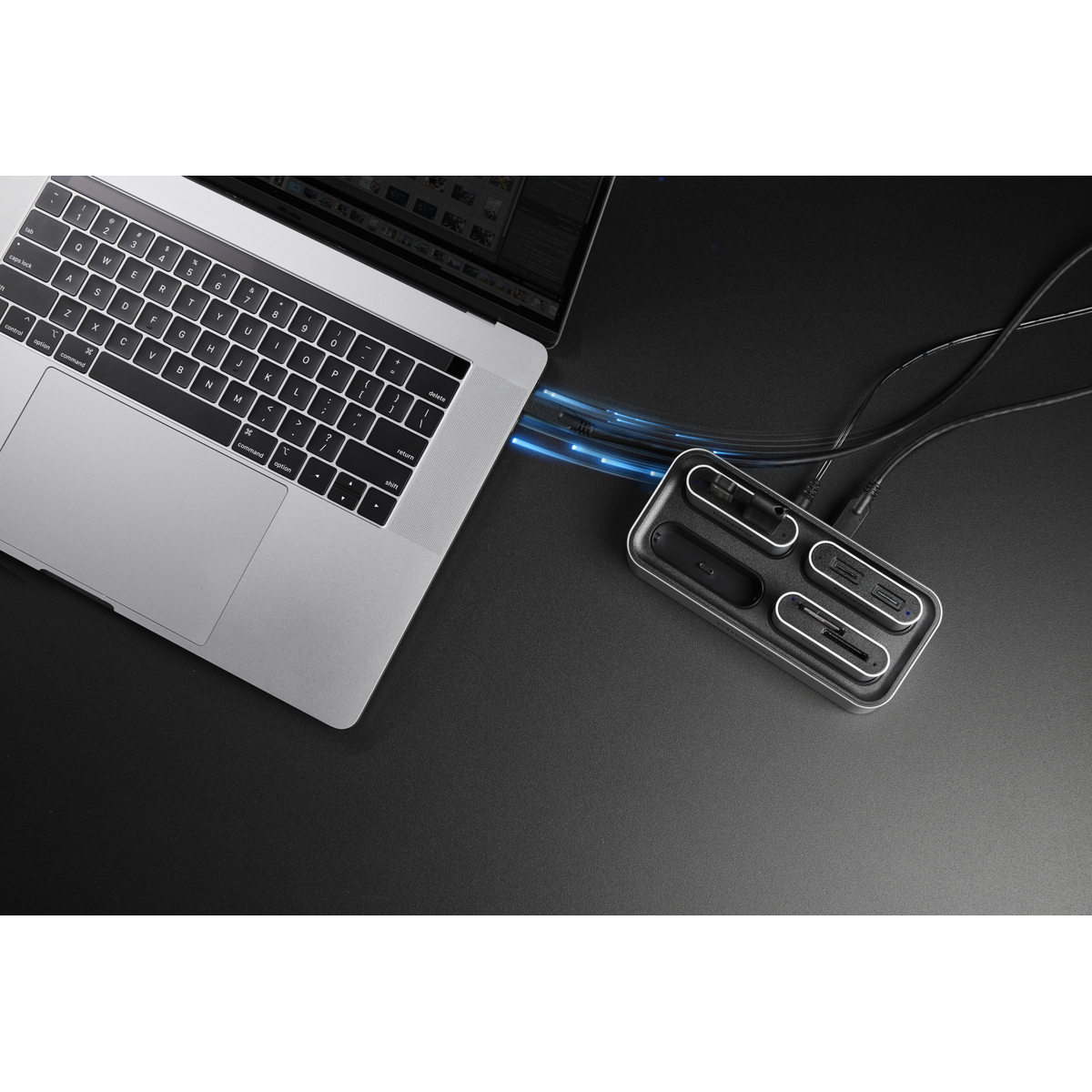ACC USB-C 3.2 Gen2 Workflow Station Dock