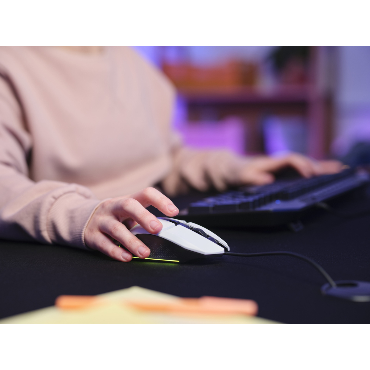 GXT109W Felox Gaming Mouse White