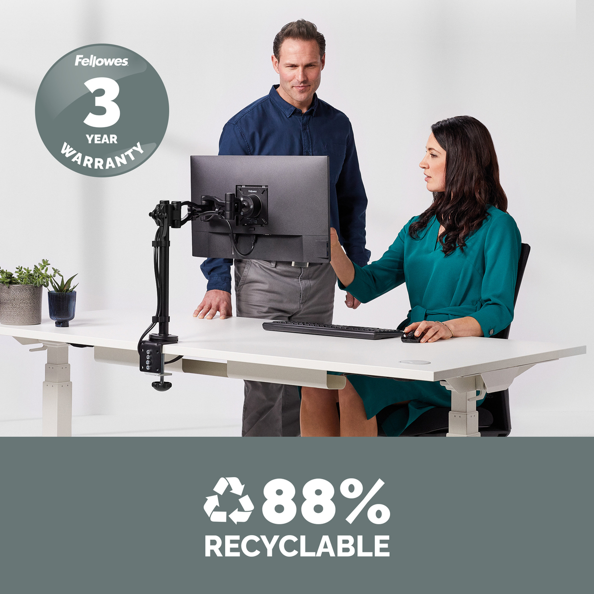 Vista Single Monitor Arm