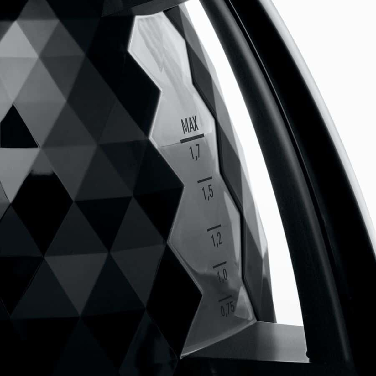 Brilliante Kettle Black