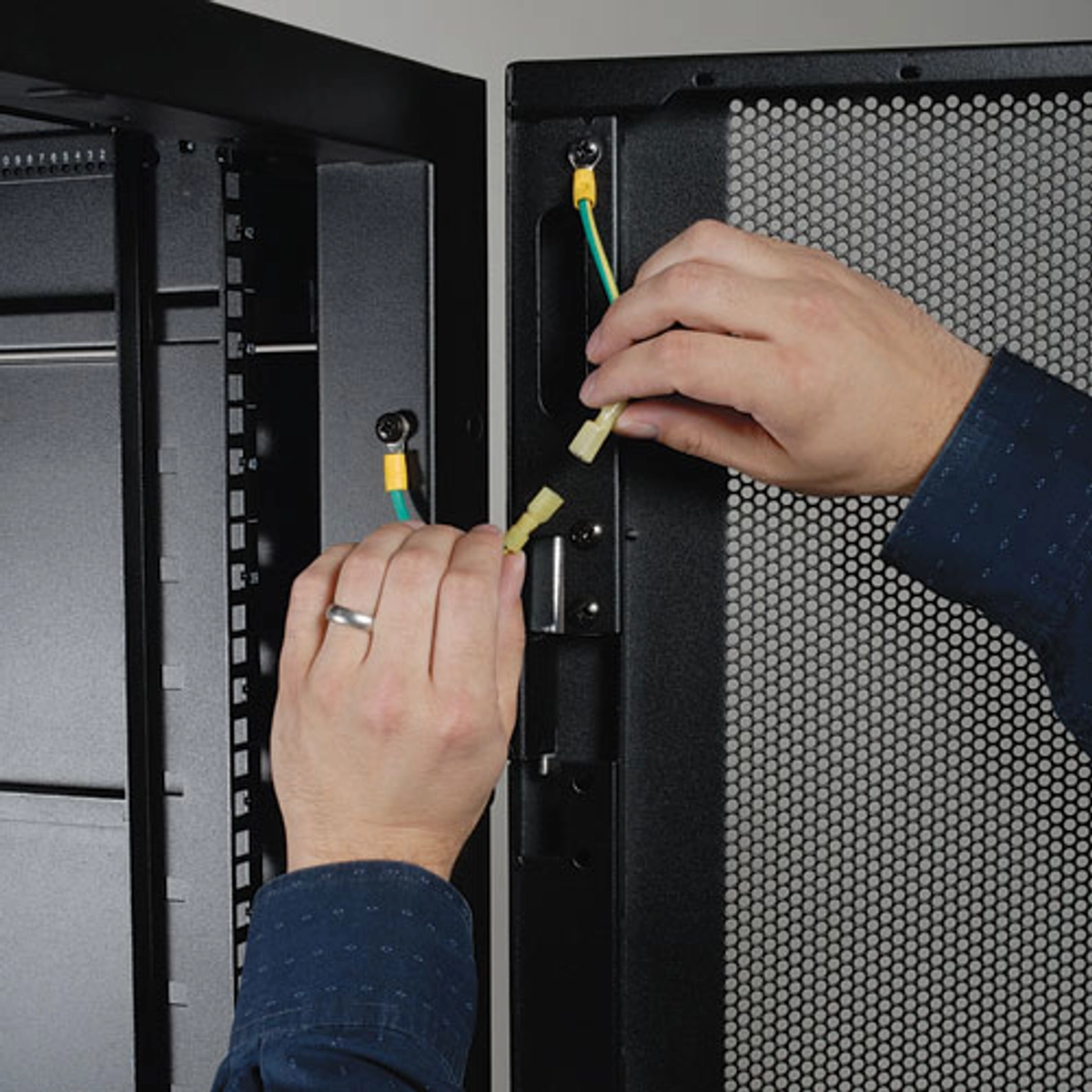 42U SmartRack Shallow-Depth Rack Enclosu