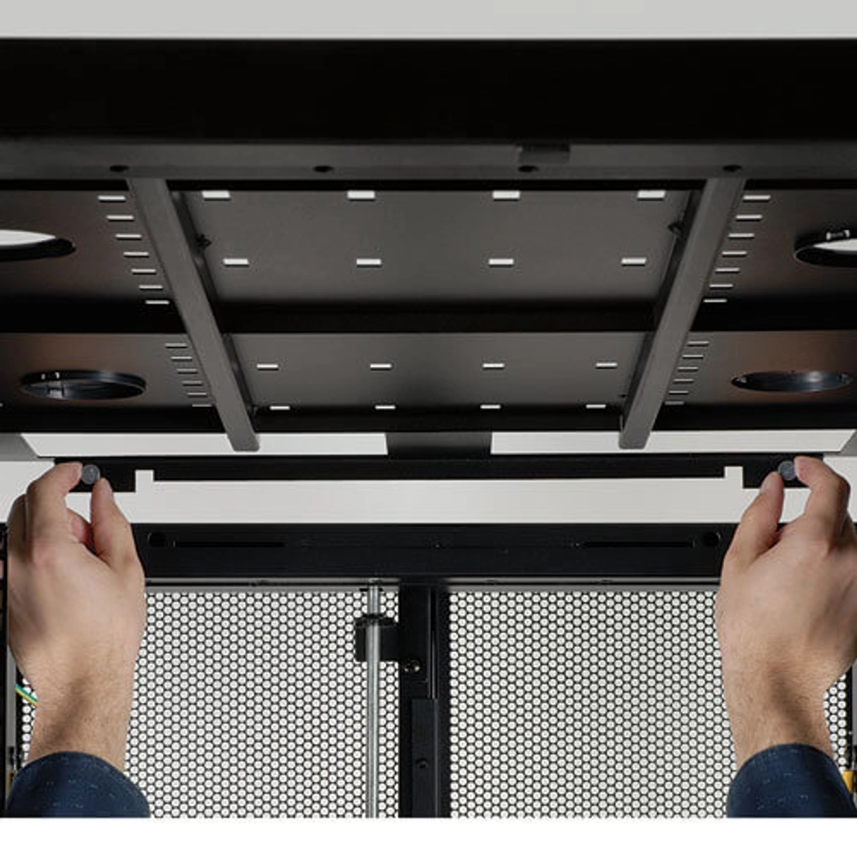 45U SmartRack Standard-Depth Server Rack