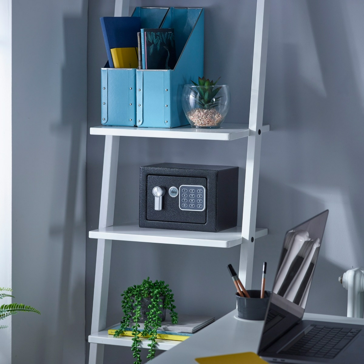 Yale Value Safe Mini Black