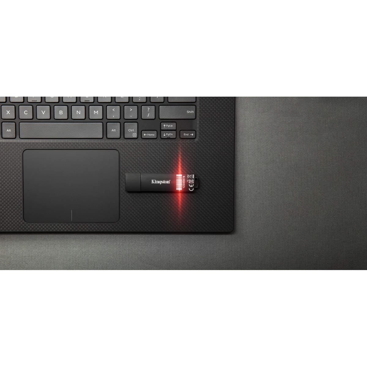 FD 8GB IronKey D300 USB3.0 Blk