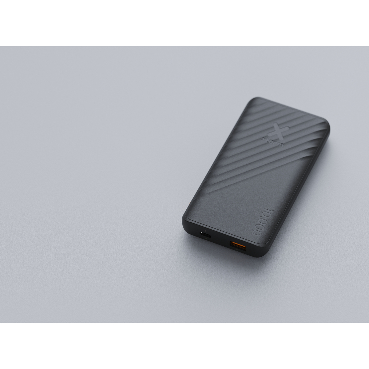 Xtorm 15W Go2 Powerbank 10.000 - Black