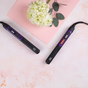 NC Frizz Control Straightener