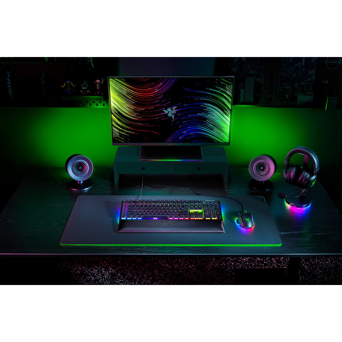 BlackWidow V4 (Green Switch) - UK Layout