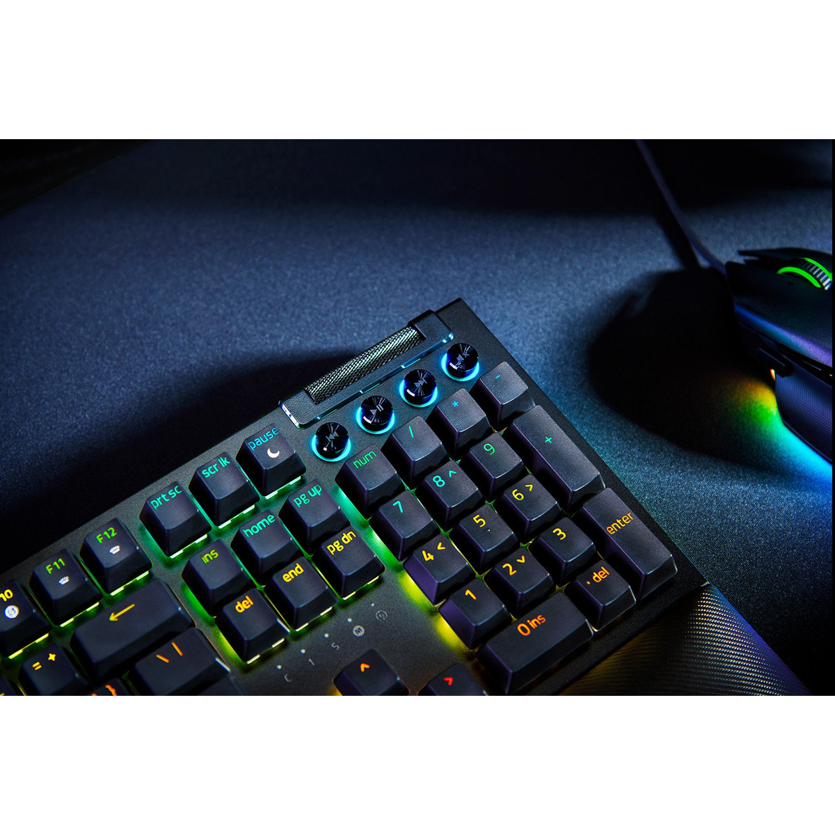 BlackWidow V4 (Green Switch) - UK Layout