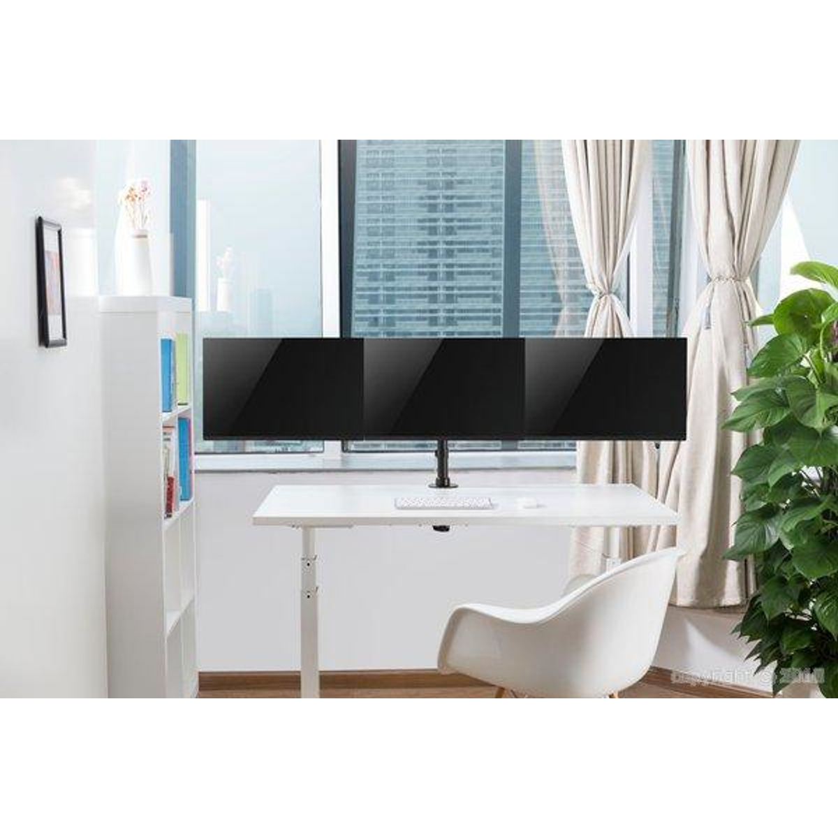 Desk mount D27-100CG-3 3 screens 13-27'