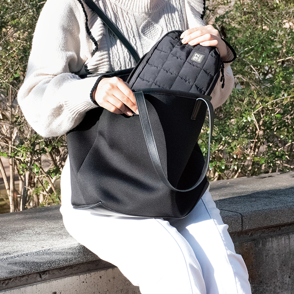 HORI Puff Pouch (Black) for NSW2