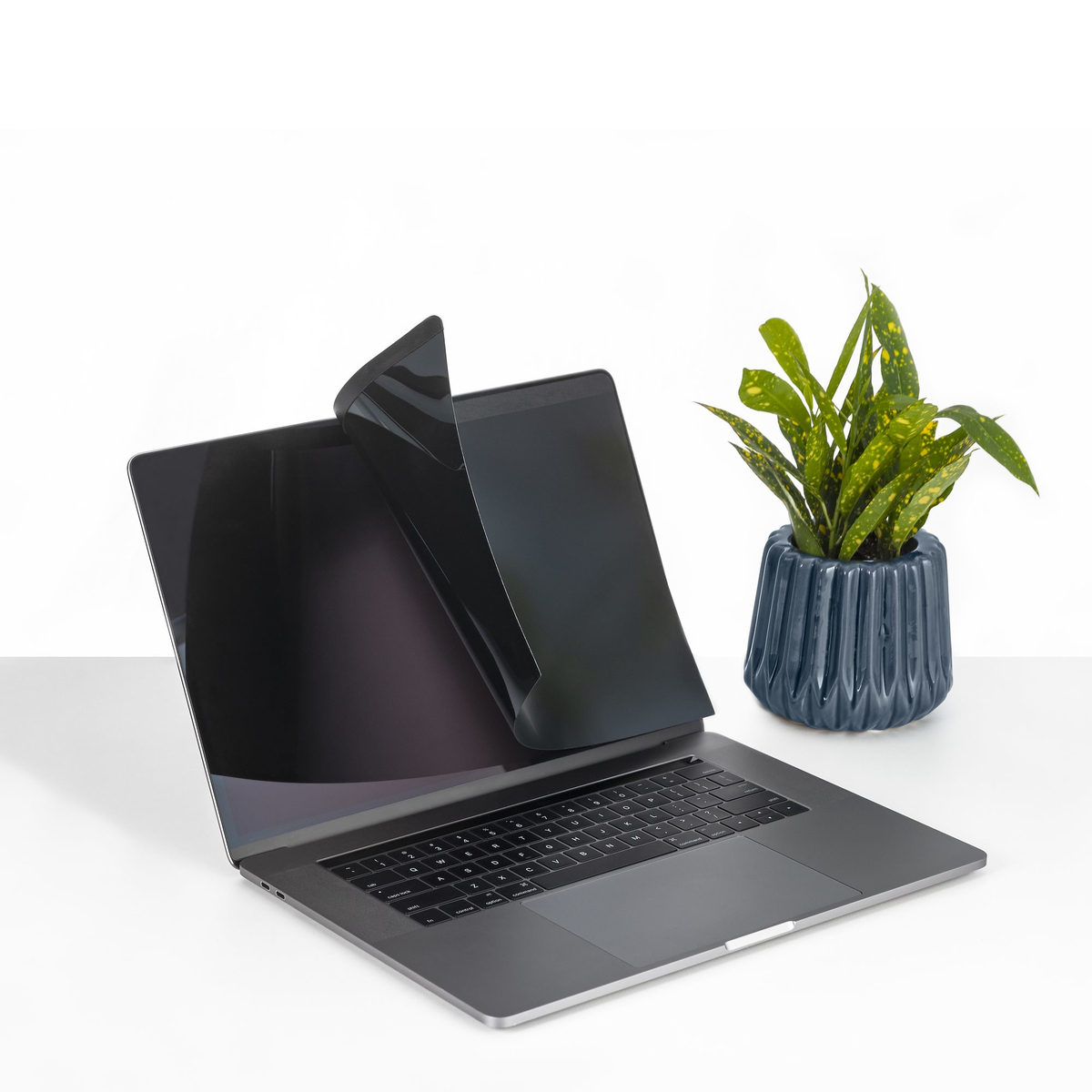 Privacy Screen - MacBook -13in