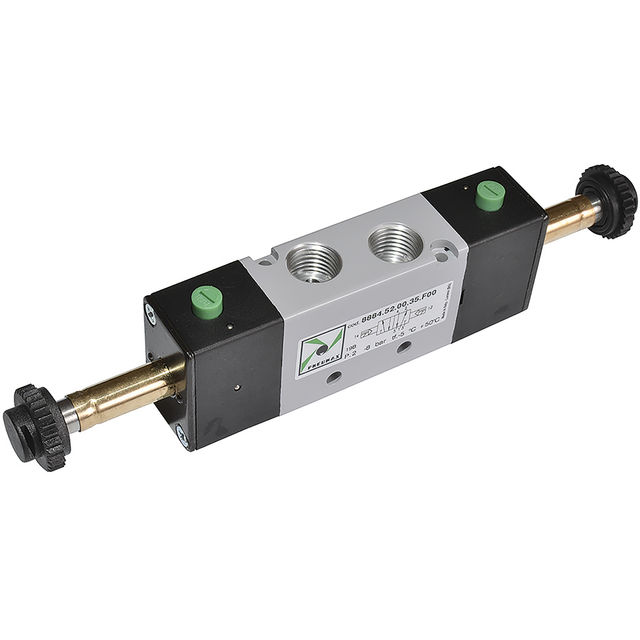 Pneumax 1/4" BSPP Female Solenoid Valve