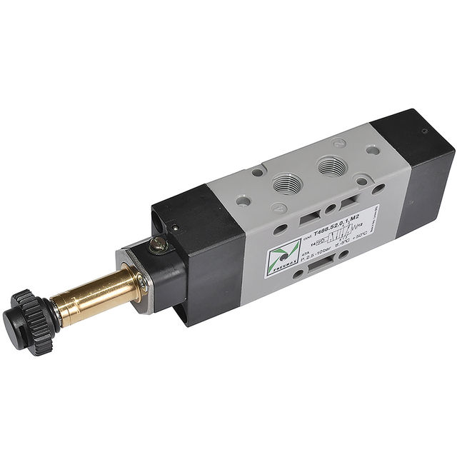 Pneumax 1/8" BSPP Female Trip Valve