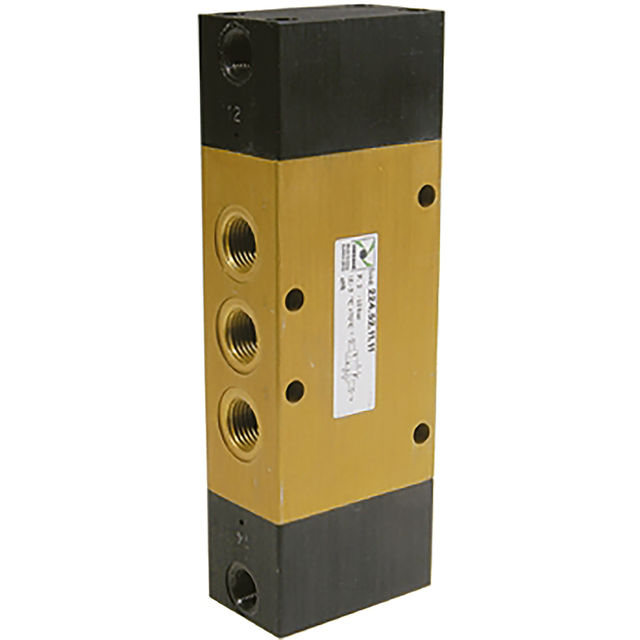 Pneumax 1/4" BSPP Female Pilot Valve