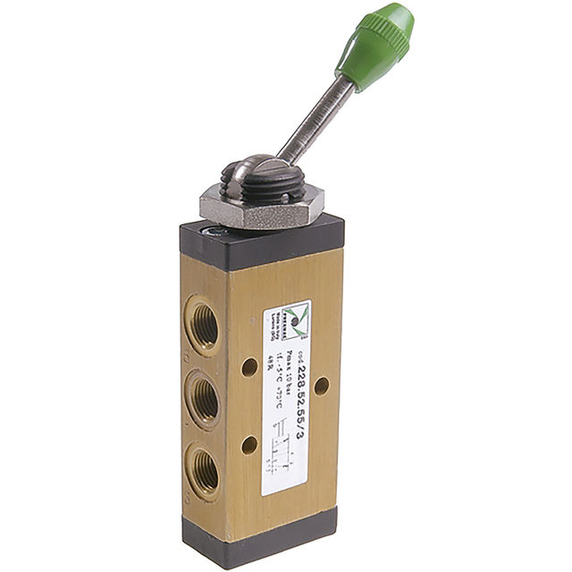Pneumax 1/8" BSPP Female Lever Valve