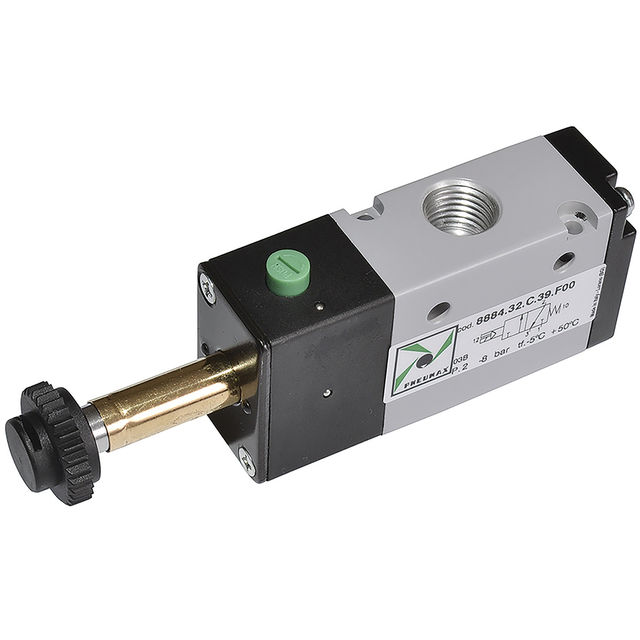 Pneumax 1/4" BSPP Female Solenoid Valve