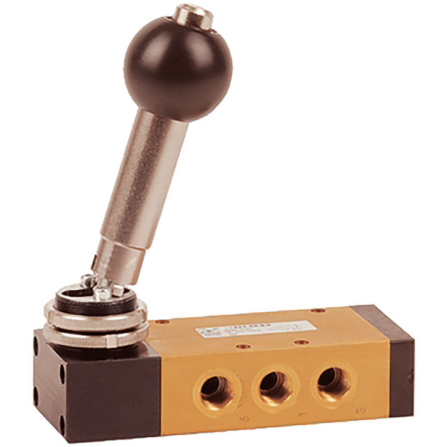 Pneumax 1/4" BSPP Female Lever Valve