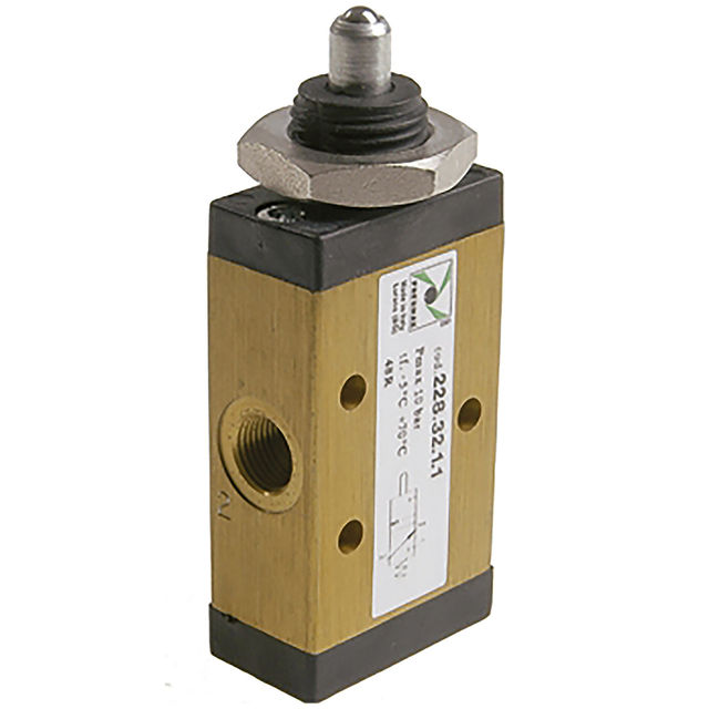 Pneumax 1/8" BSPP Female Trip Valve