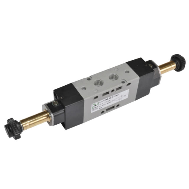 Pneumax 1/8" BSPP Female Solenoid Valve