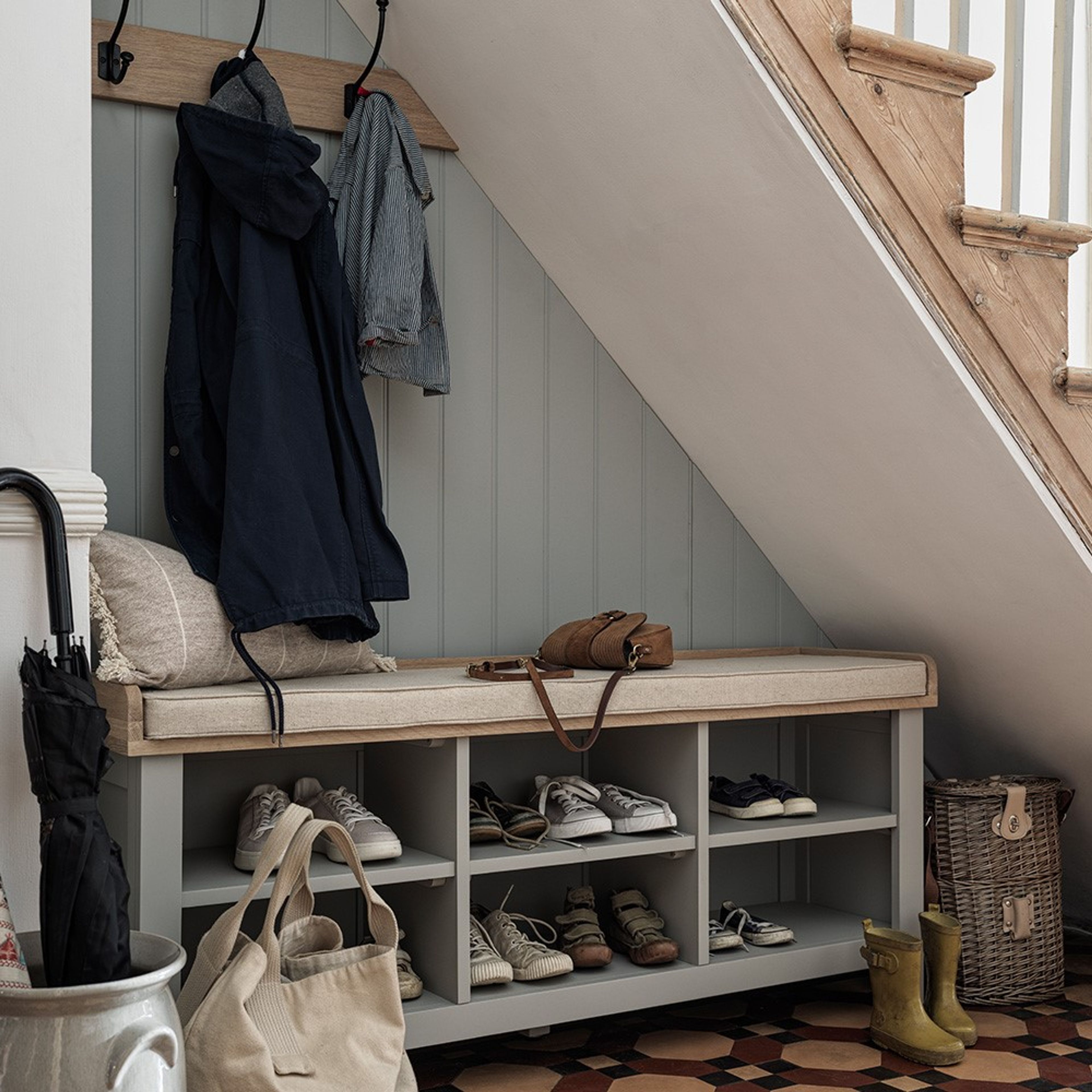 Chester Oak Hook Coat Rack The Cotswold Company