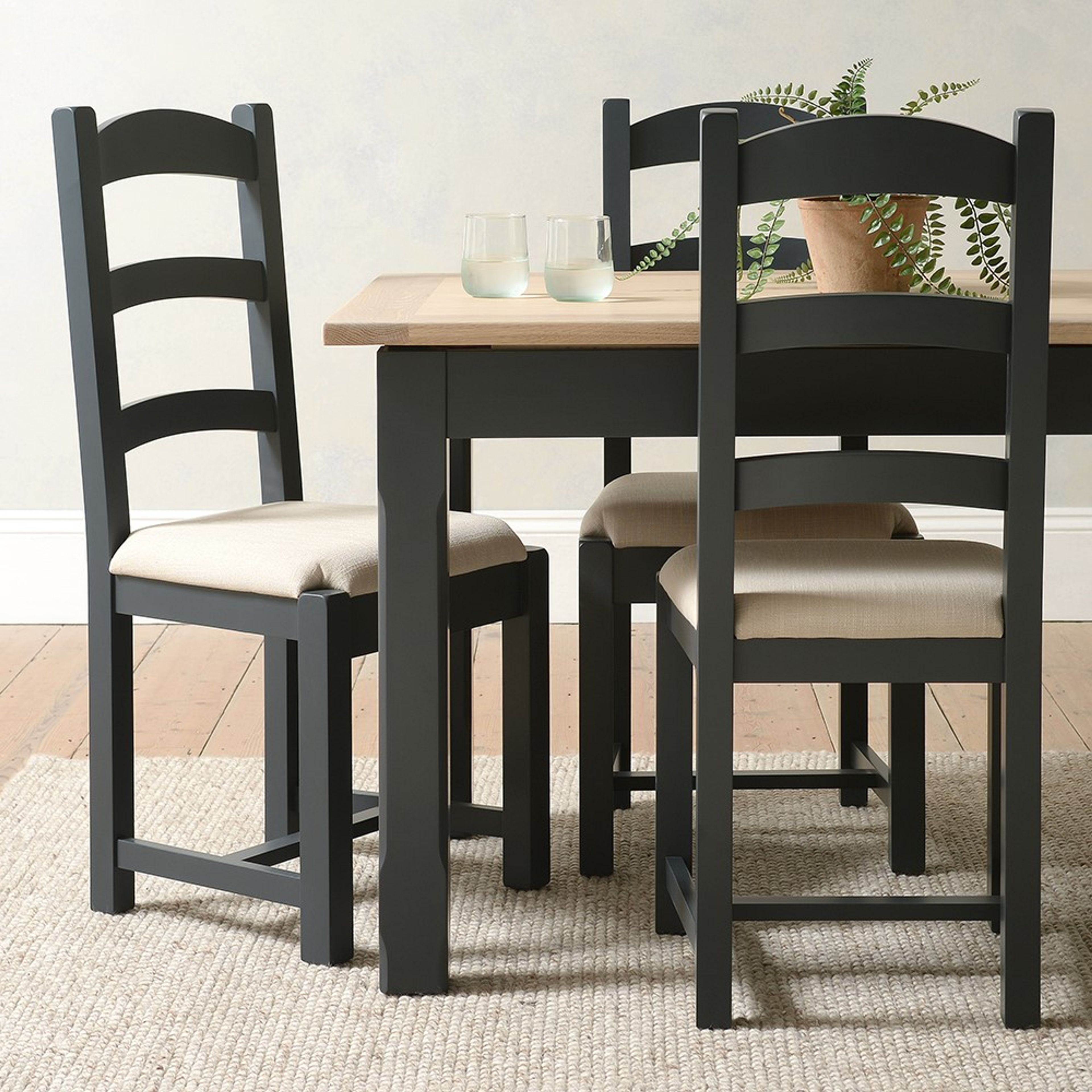 Chester Charcoal 4-6 Seater Extending Dining Table