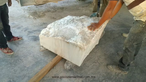 marmol-blanco-carrara-laminas-de-marmol-blanco-carrara-piso-de-marmol-blanco-carrara