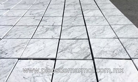 marmol-blanco-carrara-laminas-de-marmol-blanco-carrara-piso-de-marmol-blanco-carrara