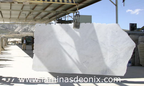 marmol-blanco-laminas-de-marmol-blanco-piso-de-marmol-blanco