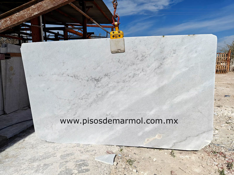 Mármol Blanco Royal - Pisos y láminas disponibles en CDMX, Guadalajara, Monterrey, Puebla, Querétaro