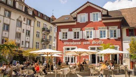 Gryffe Platz im Sommer