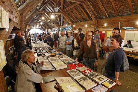 Kunstmarkt auf der alten Holzbrücke