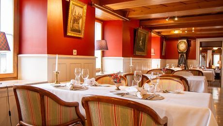 Gasthaus zum Schloss Falkenstein  